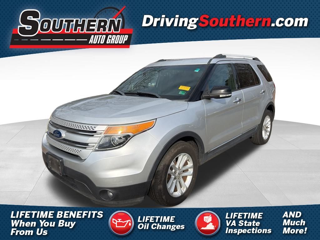 2015 Ford Explorer XLT's photo