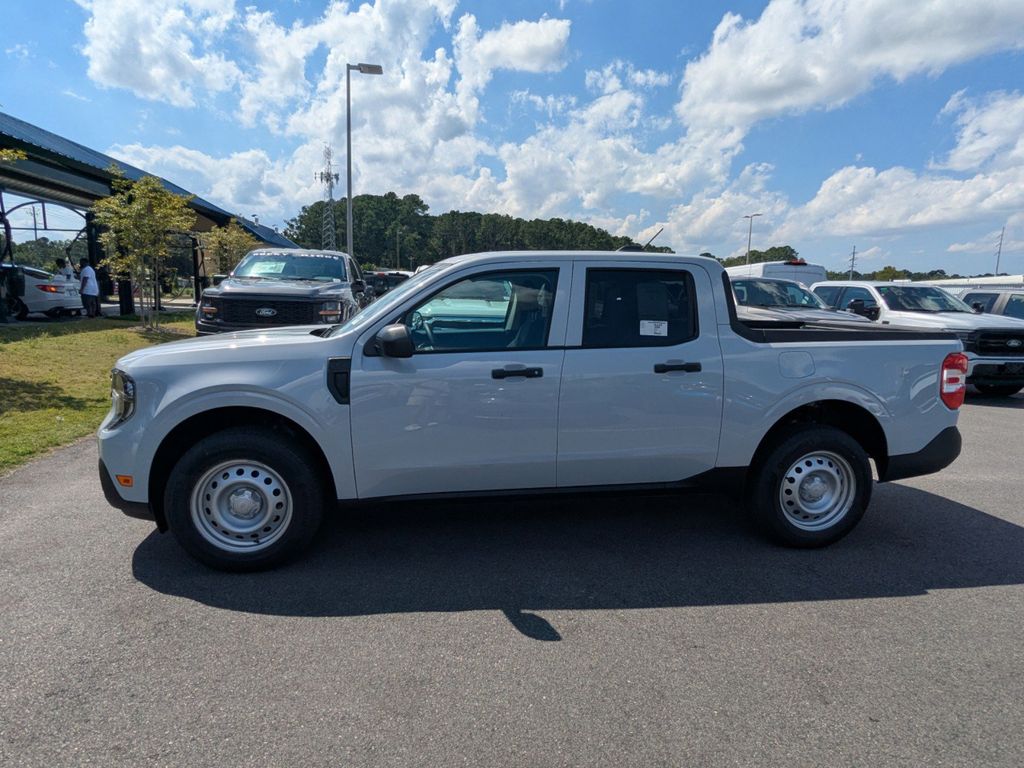 2025 Ford Maverick XL photo 4