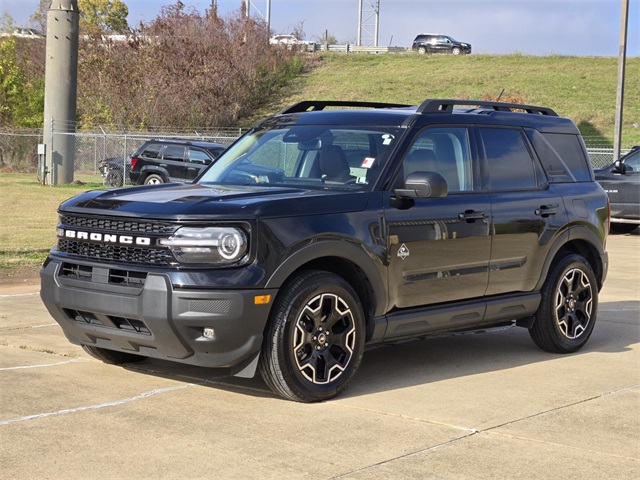2025 Ford Bronco Sport Outer Banks's photo