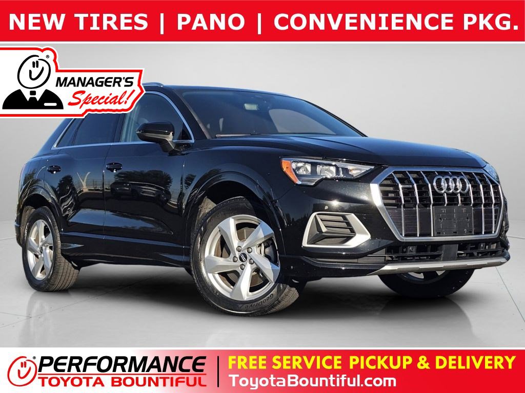 2022 Audi Q3 Premium's photo