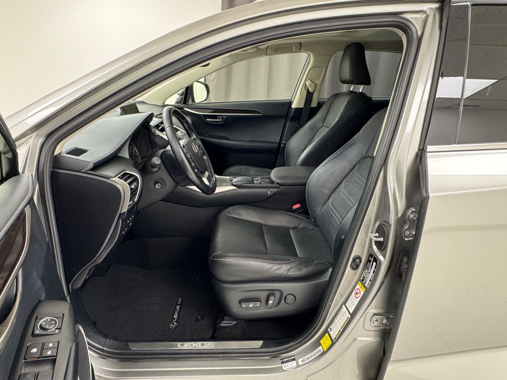 2016 Lexus NX 200t AWD photo 8