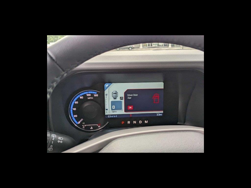 2024 Ford Bronco Black Diamond photo 11