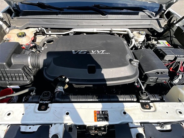 2019 Chevrolet Colorado LT photo 9