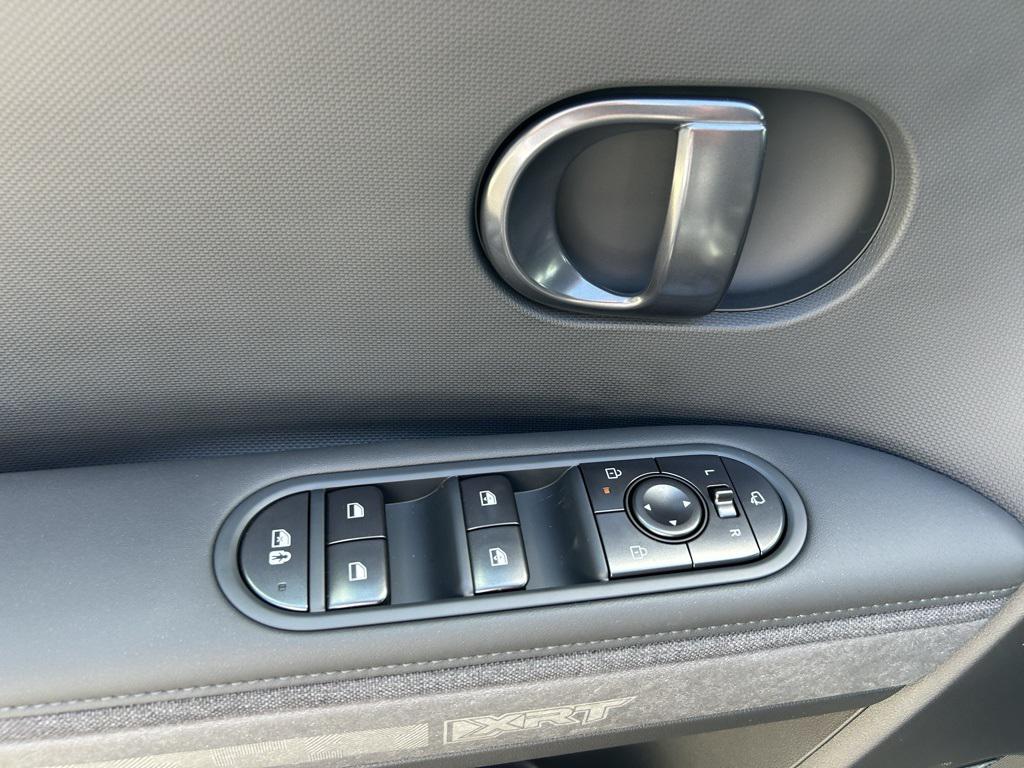 2025 Hyundai Ioniq 5 photo 10