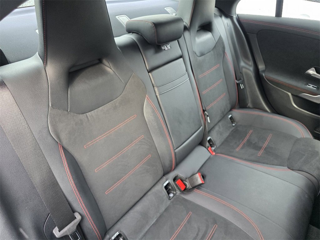 2023 Mercedes Benz CLA 250 photo 25