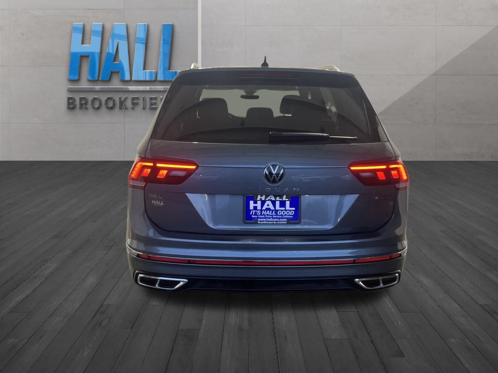 2024 Volkswagen Tiguan SEL R-Line Black photo 4