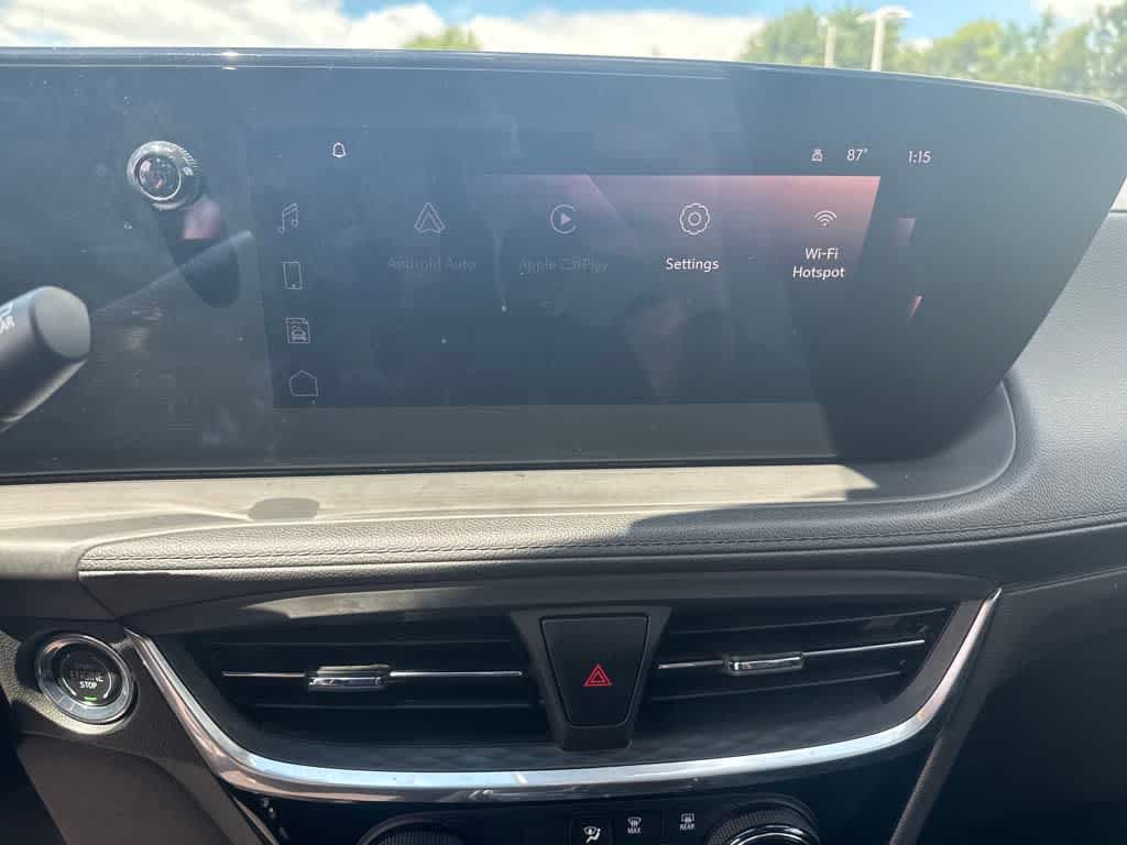 2024 Buick Encore GX Sport Touring photo 17