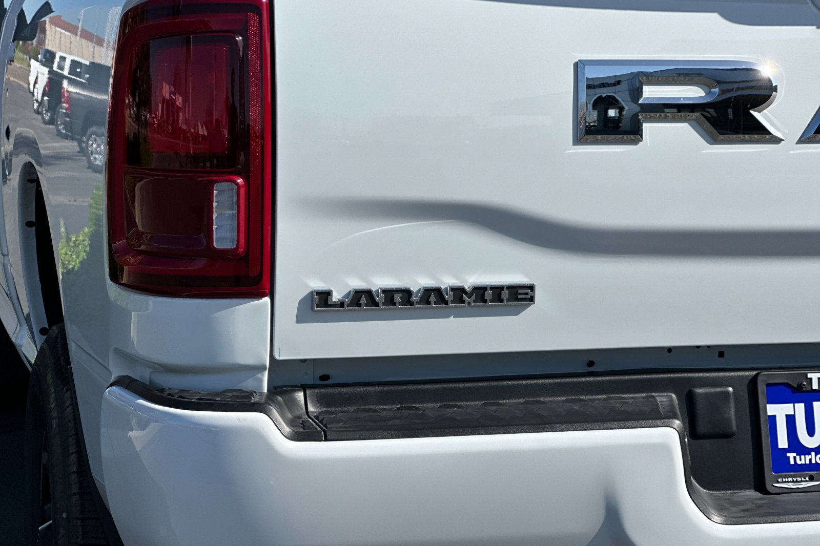 2025 Toyota RAV4 Laramie photo 21