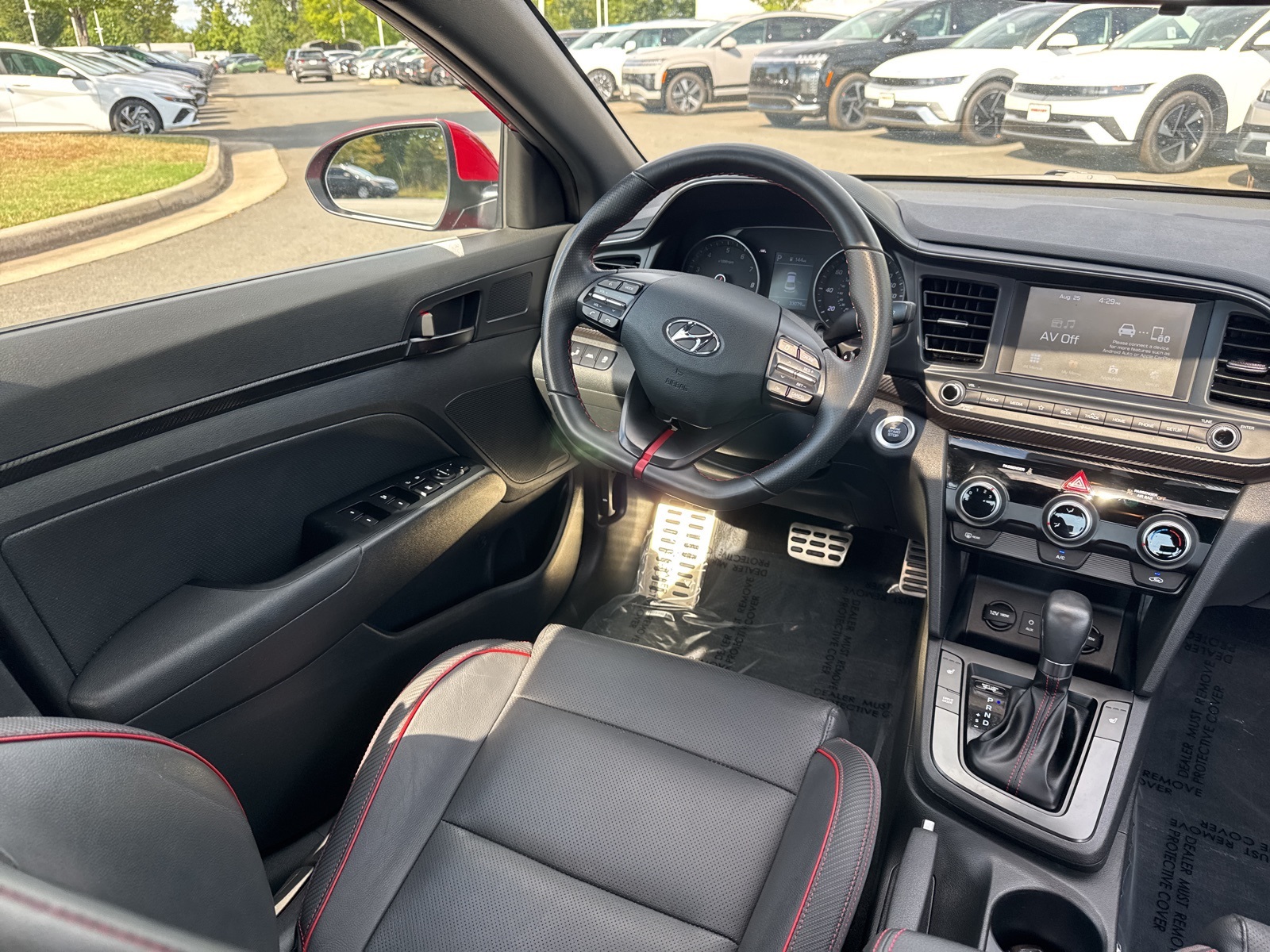 2019 Hyundai Elantra Sport photo 14