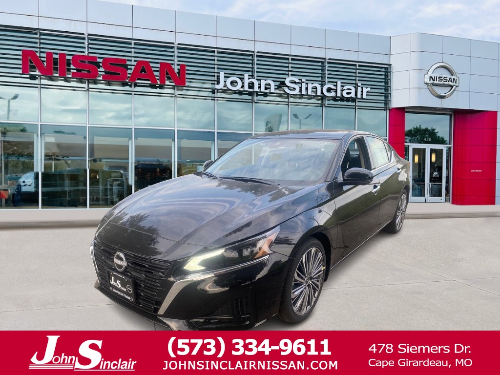 2025 Nissan Altima SL's photo