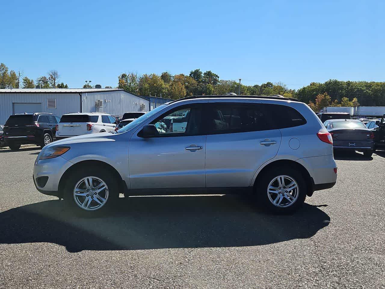 Used 2011 Hyundai Santa Fe GLS with VIN 5XYZGDAG3BG015143 for sale in Waterville, ME