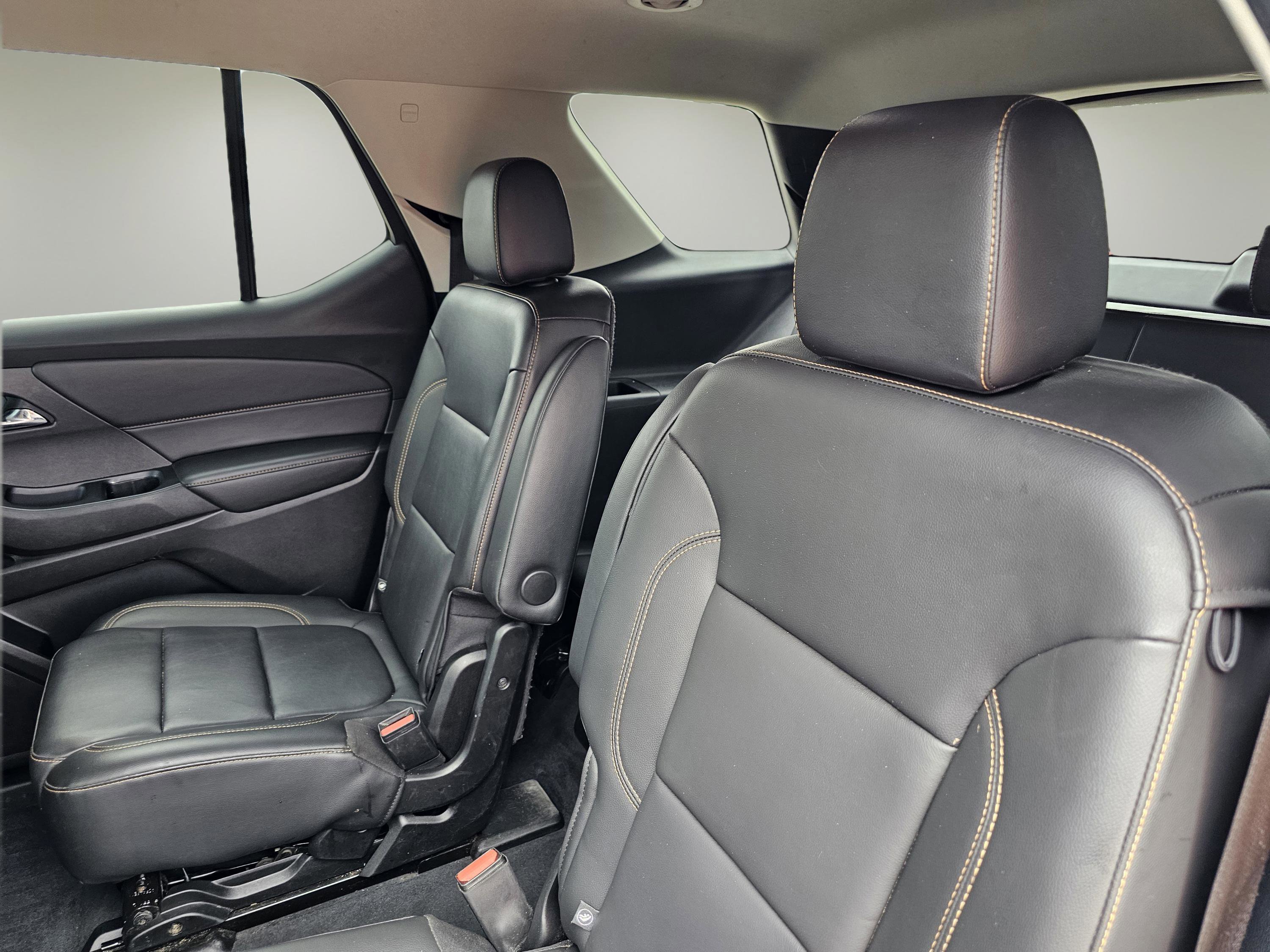 2021 Chevrolet Traverse RS photo 28