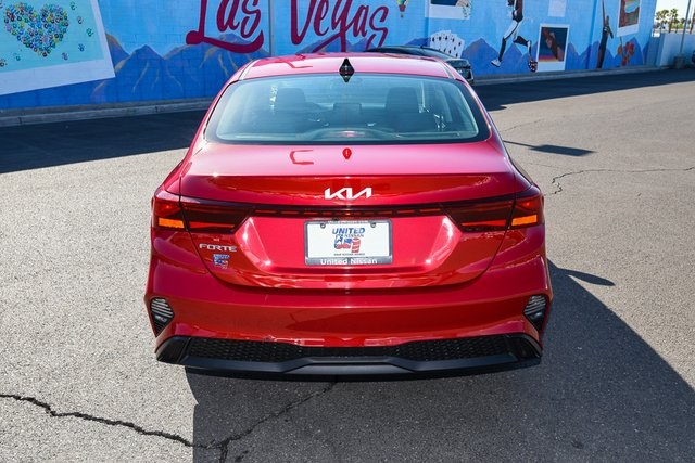 2023 Kia Forte LXS photo 4