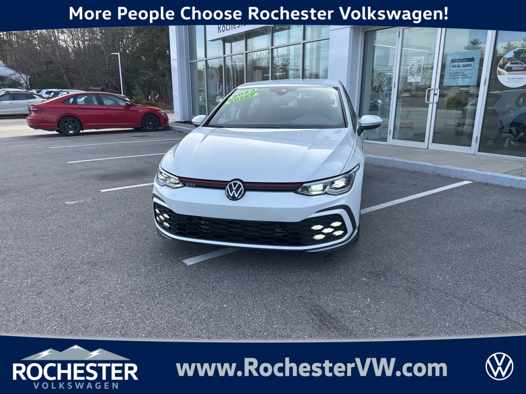 2023 Volkswagen Golf GTI S's photo