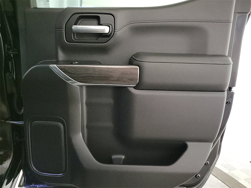 2019 CHEVROLET SILVERADO - Image 23