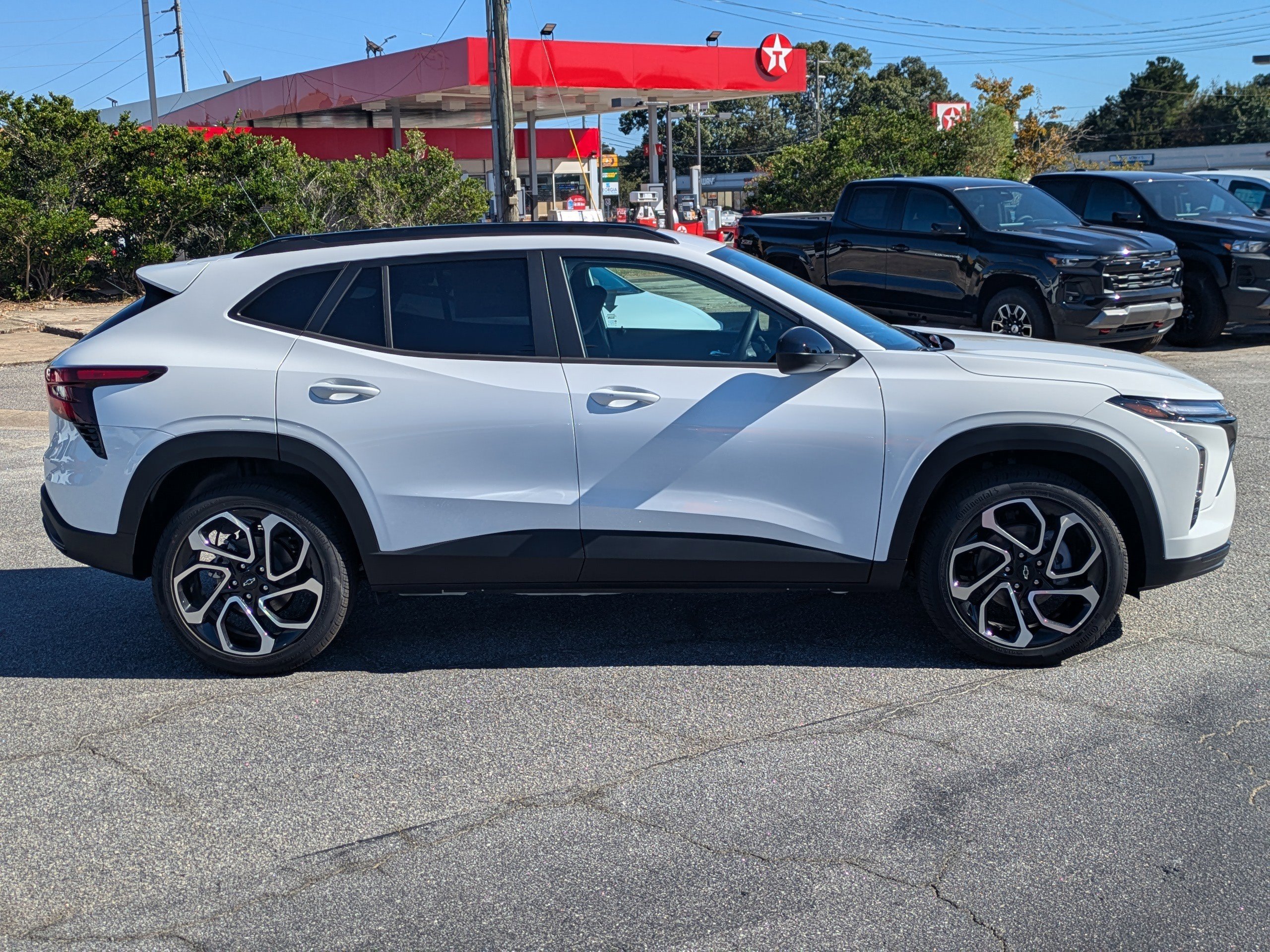 2026 Chevrolet Trax photo 3