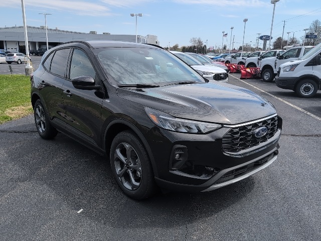 2025 Ford Escape Hybrid ST-Line Select photo 6