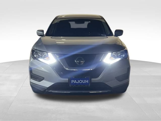 2018 Nissan Rogue S photo 2