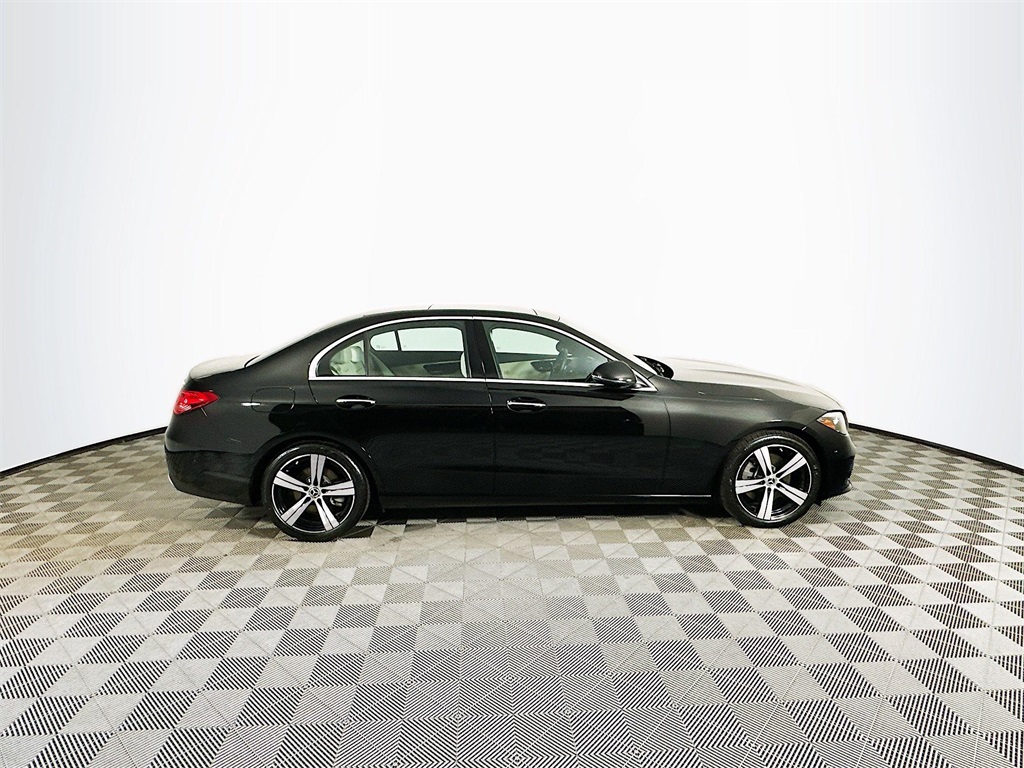 2025 Mercedes Benz C 300 4MATIC photo 7
