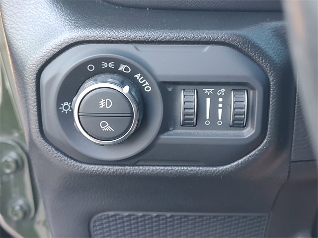 2022 Jeep Gladiator Overland photo 25