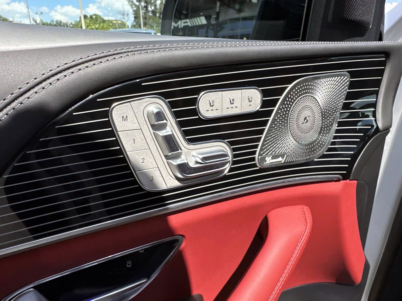 2026 Mercedes Benz GLS 580 4MATIC photo 19