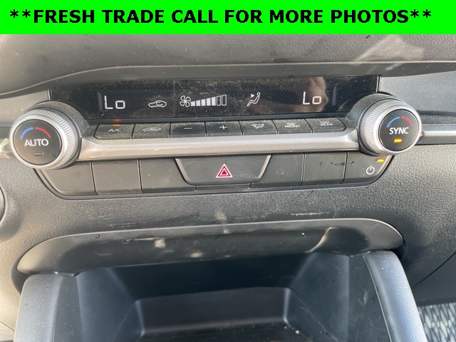 2025 Mazda Mazda3 Sedan 2.5 Select Sport photo 9