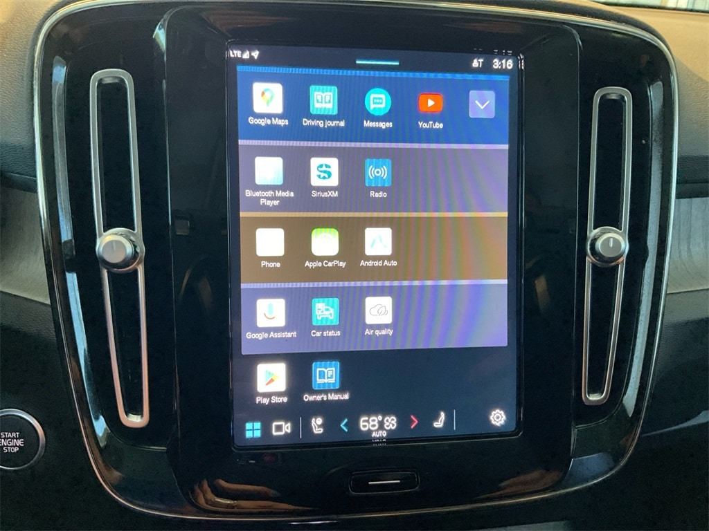 2023 Volvo XC40 AWD Ultimate photo 21