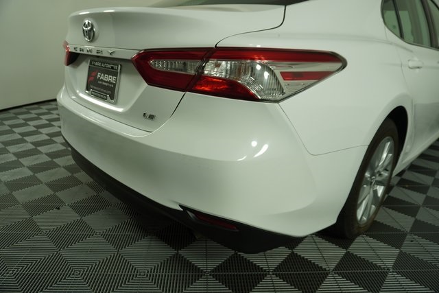 2020 Toyota Camry LE photo 12
