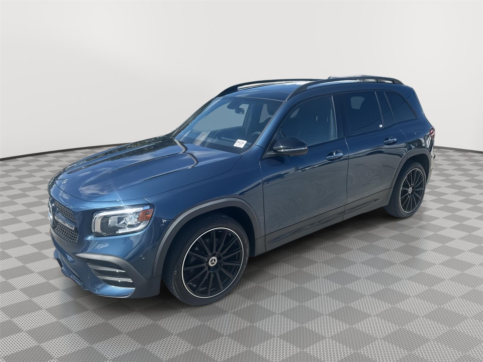 2023 Mercedes-Benz GLB