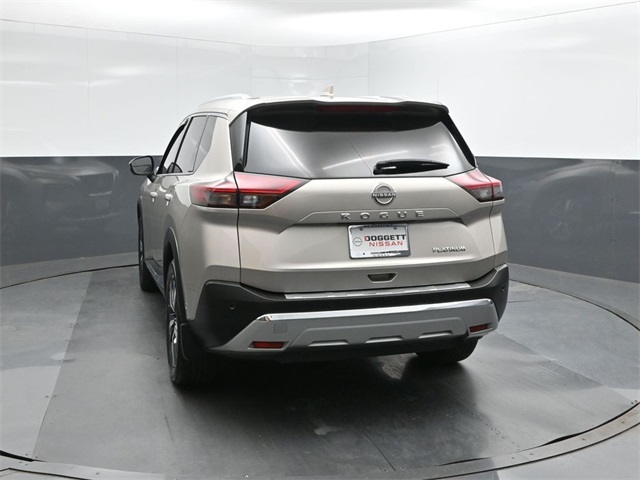 2023 Nissan Rogue Platinum photo 8