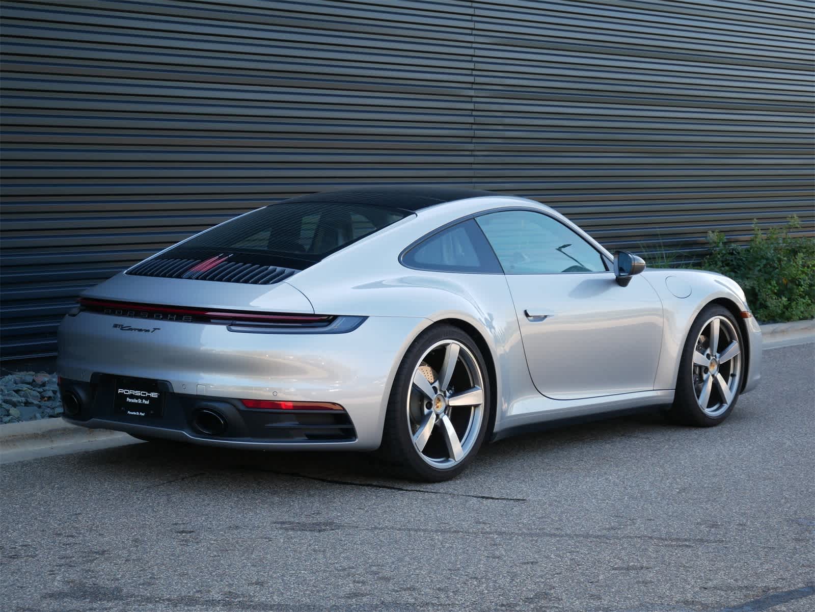 2023 Porsche 911 T photo 19