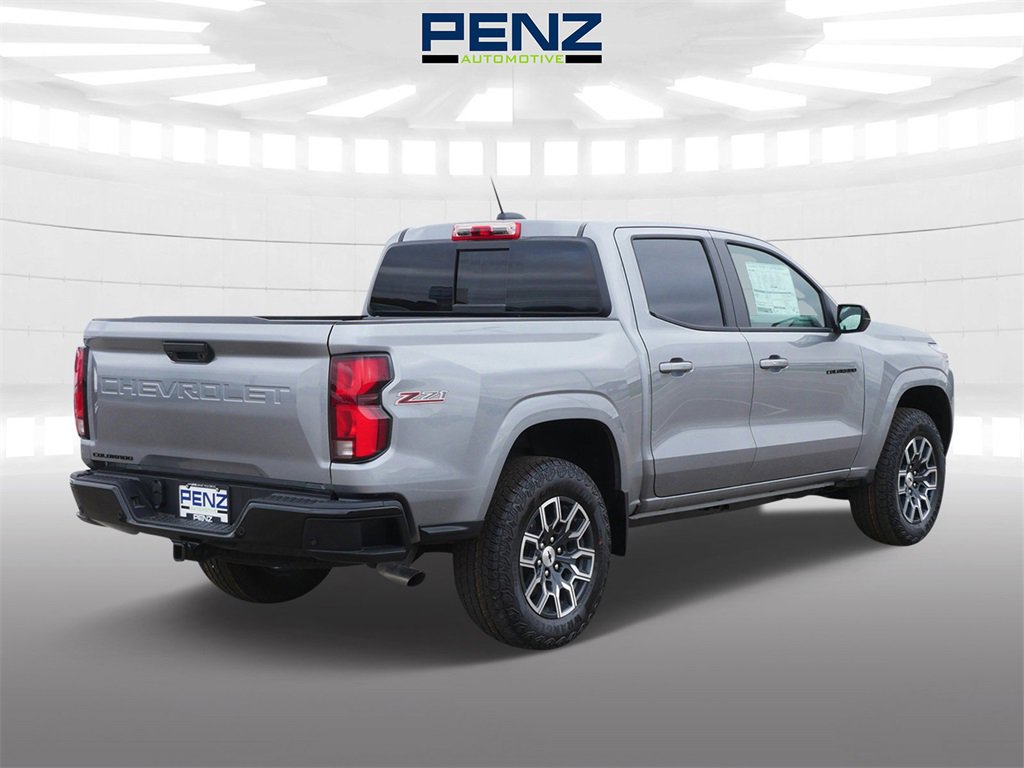 2026 Chevrolet Colorado Z71 photo 2
