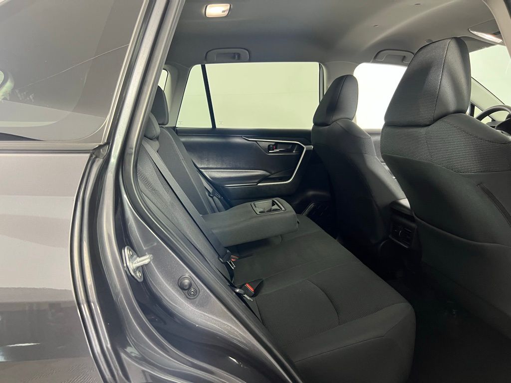2024 Toyota RAV4 LE photo 24