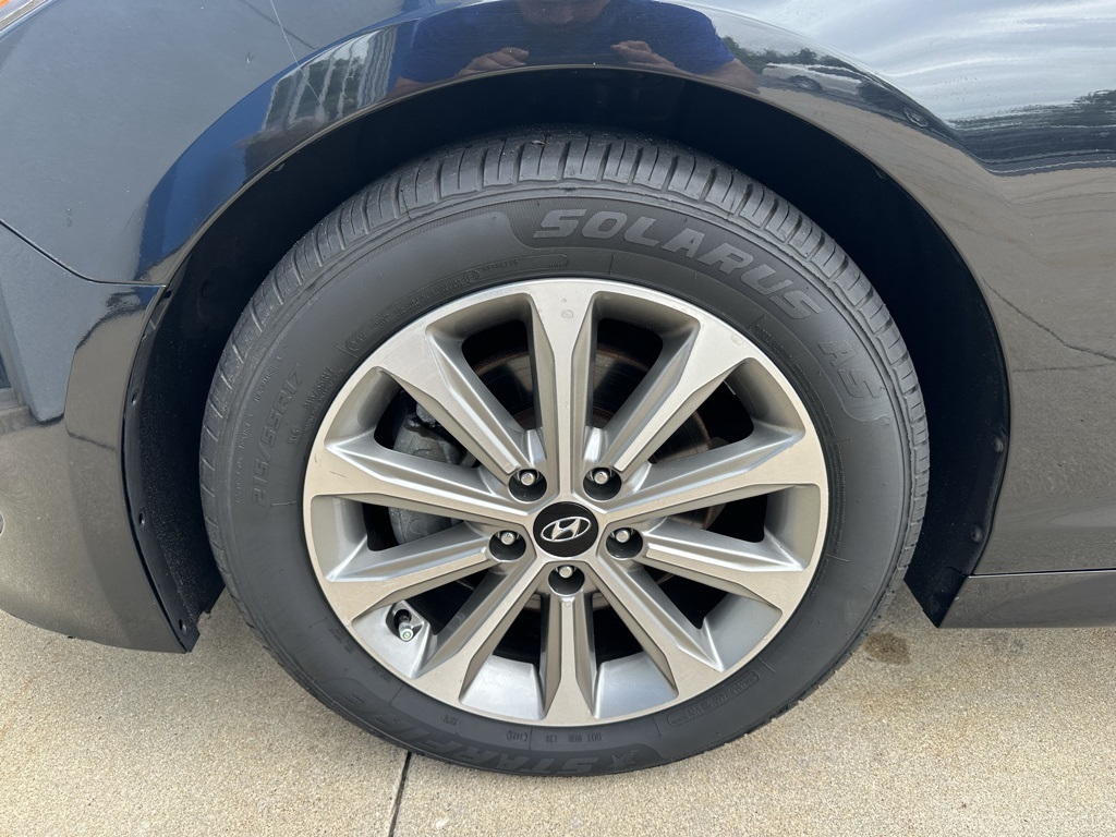 2017 Hyundai Sonata Limited photo 14