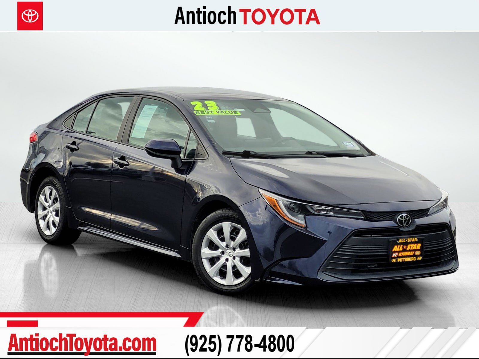 2022 Toyota RAV4 XLE Premium's photo