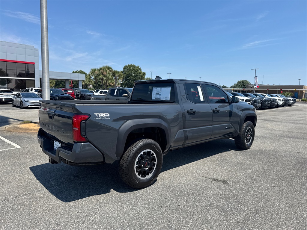 2025 Toyota Tacoma TRD Off-Road 4x4 Double Cab photo 3