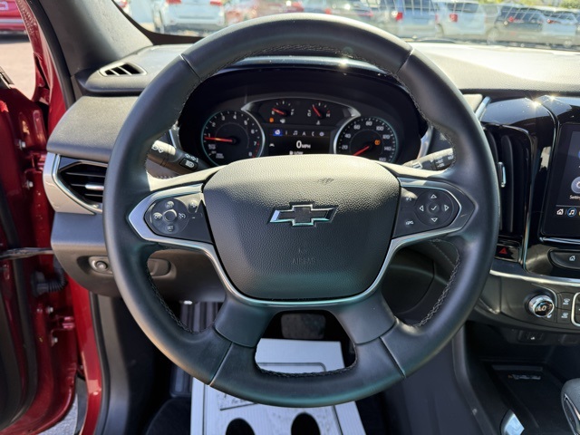 2023 Chevrolet Traverse Cloth photo 13