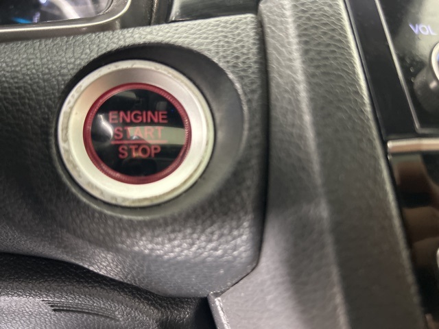 2020 Honda Civic Hatchback EX photo 26