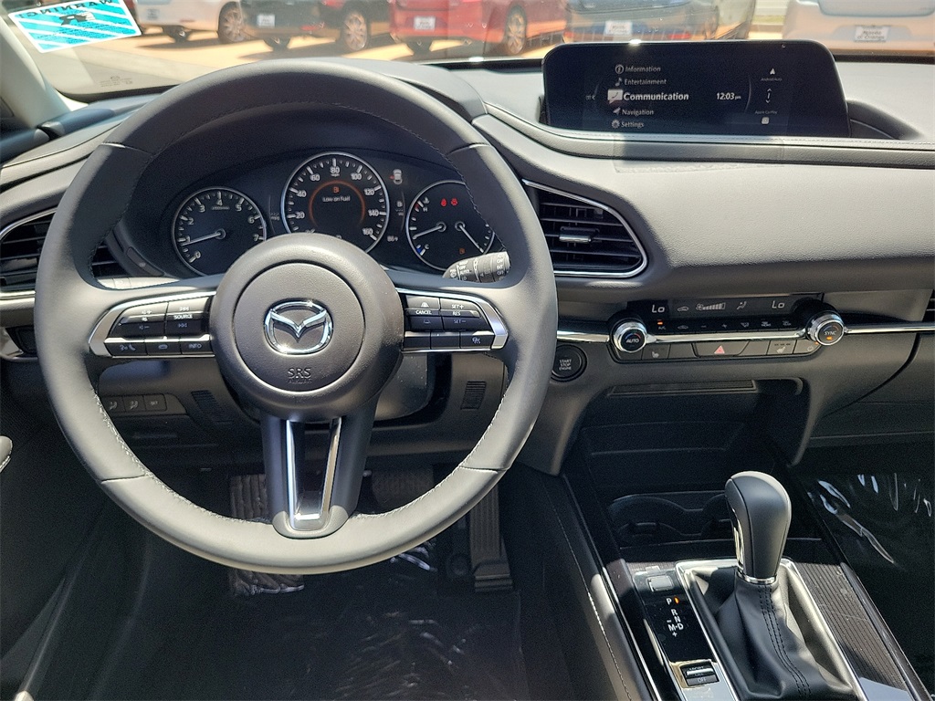 2025 Mazda CX-30 2.5 S Preferred photo 5