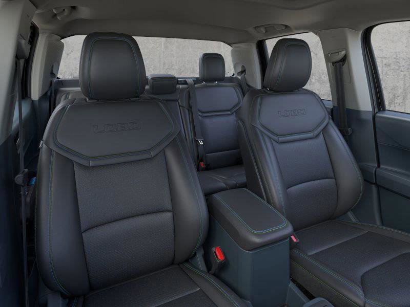2025 Ford Maverick photo 8