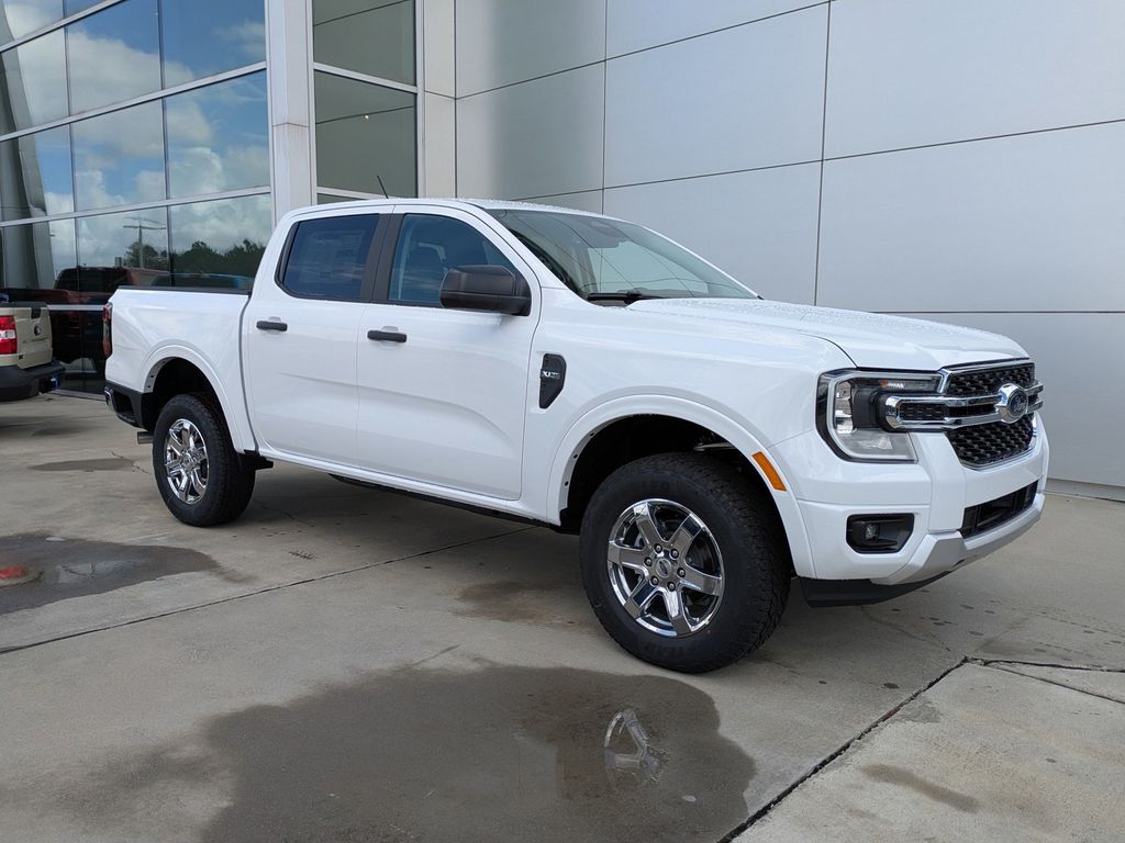 2025 Ford Ranger XLT photo 2