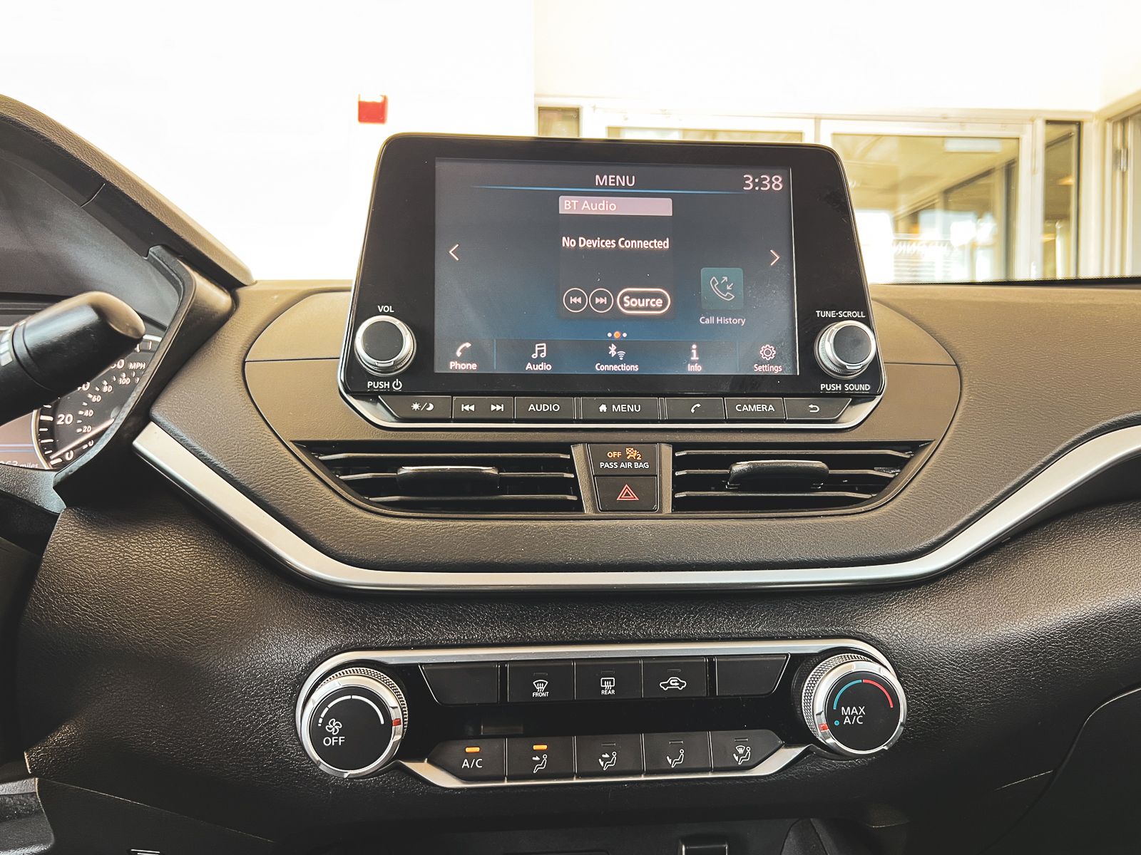 2022 Nissan Altima 2.5 SV photo 15