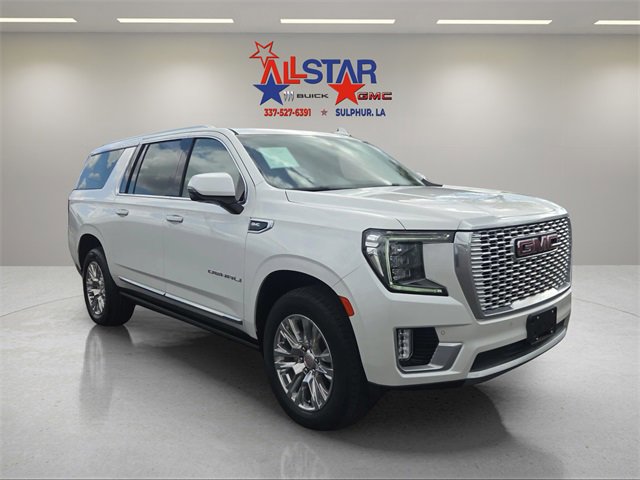2022 GMC Yukon XL Denali's photo