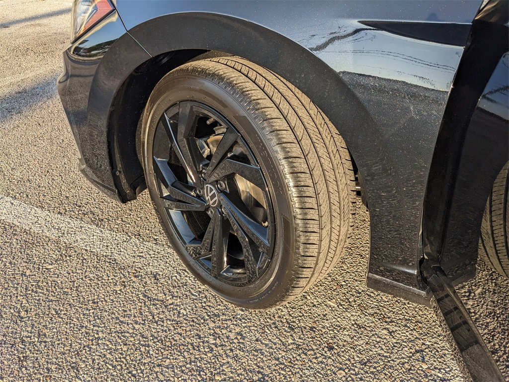 2025 Volkswagen Jetta 1.5T SE photo 29