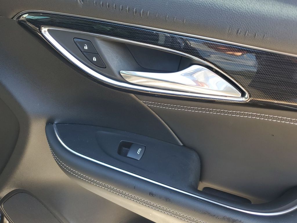 2023 Buick Envision Preferred photo 44
