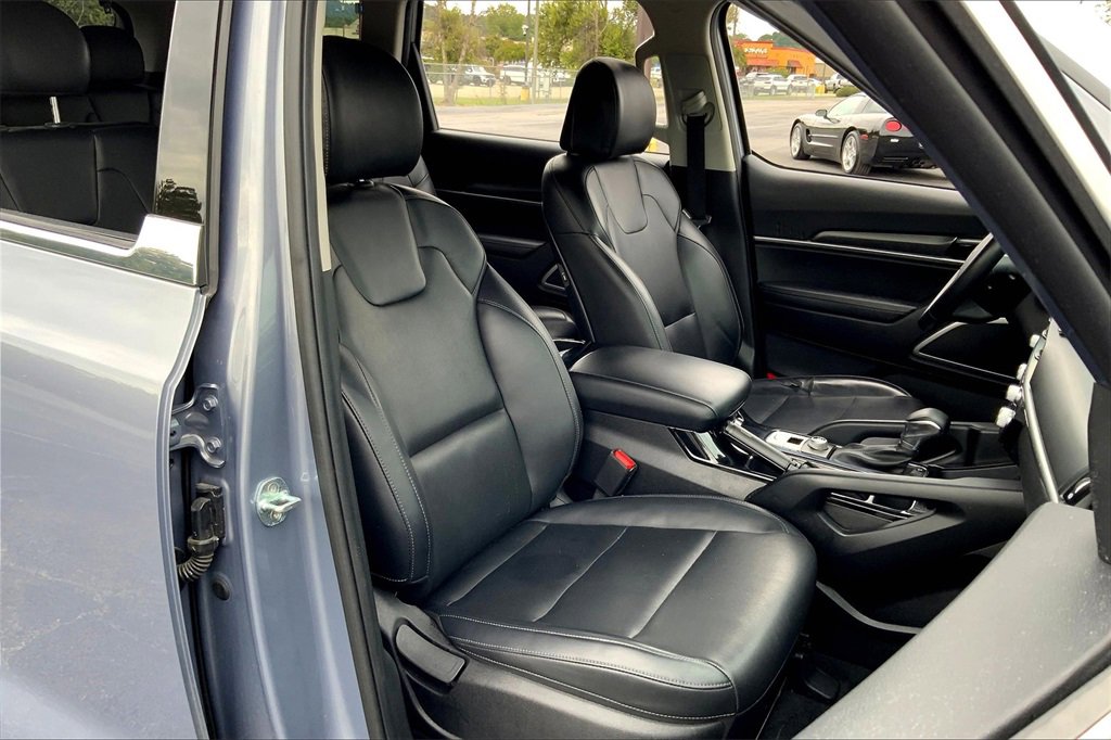 2022 Kia Telluride LX photo 7
