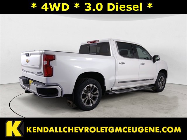 2023 Chevrolet Silverado 1500 High Country photo 4