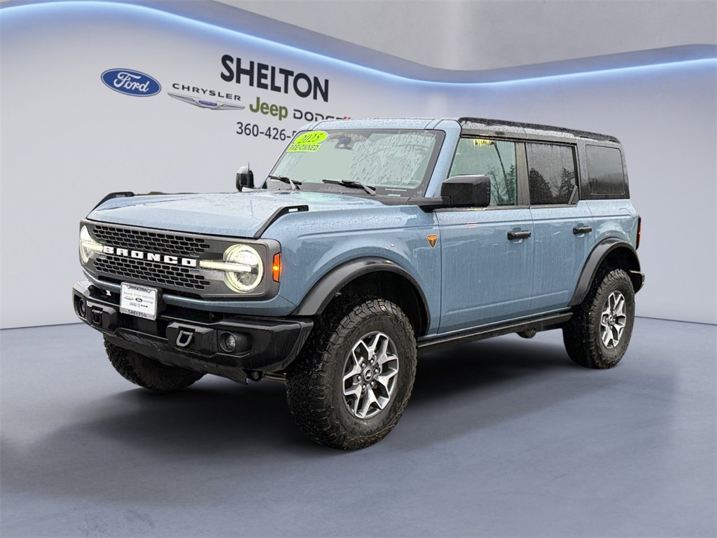 2025 Ford Bronco 4-Door Badlands's photo