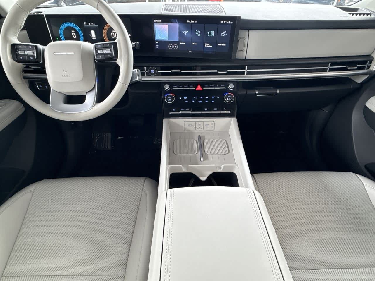 2025 Hyundai Santa Fe SEL photo 18