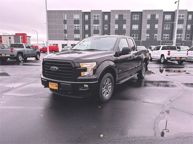 2015 Ford F-150 XLT's photo